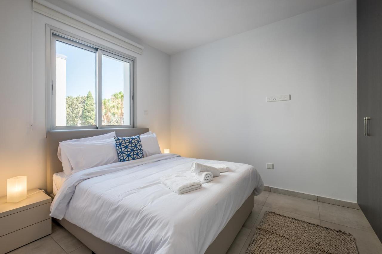 Solaar Apartments Faneromeni Larnaca Exterior photo
